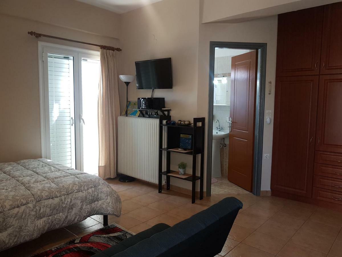 Cozy Loft Daire Mesolóngion Dış mekan fotoğraf